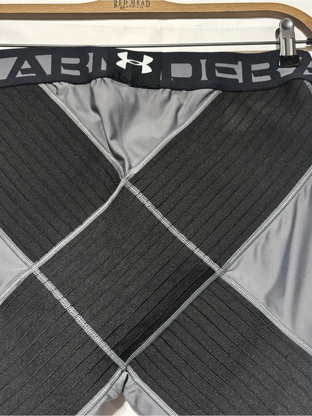 Under Armour HeatGear Compression Shorts - Men's 2XL - Picture 7 of 11